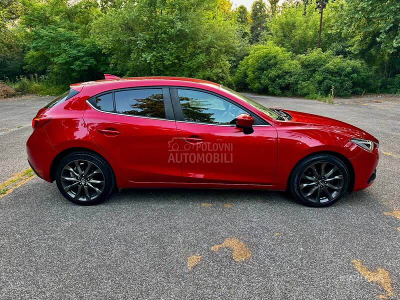 Mazda 3 1.5 D /FUULL/