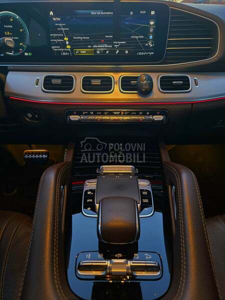 Mercedes Benz GLS 400 AMG...offroad