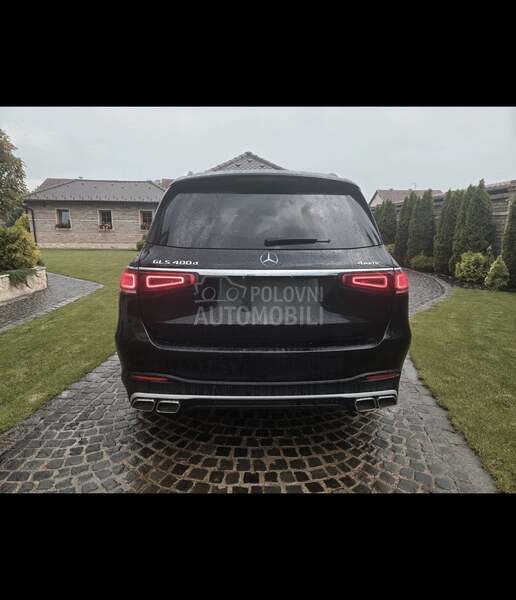 Mercedes Benz GLS 400 AMG...offroad