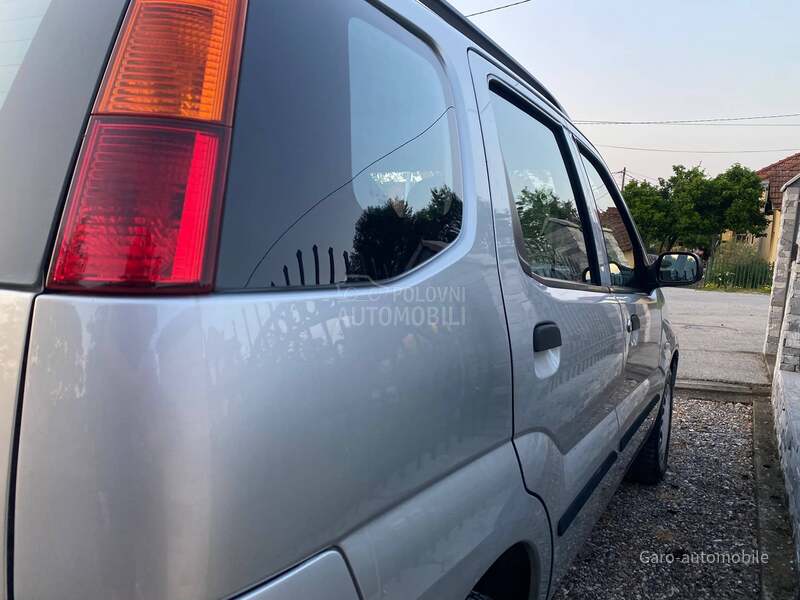 Subaru Justy 1.5 4x4SVAJCARSKA