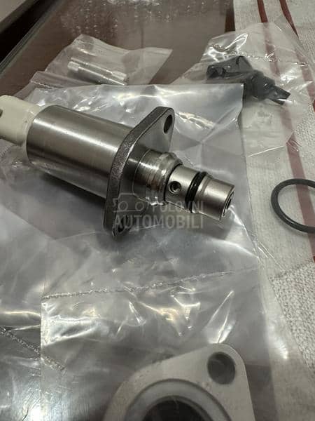 Regulator pritiska goriva 1.7