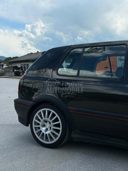 Volkswagen Golf 3 GTI