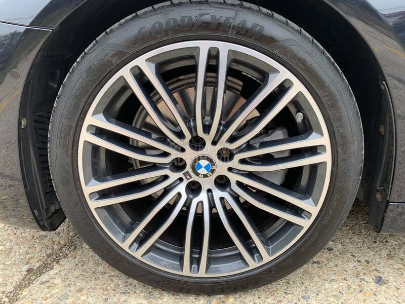 BMW 520 2.0D M Paket