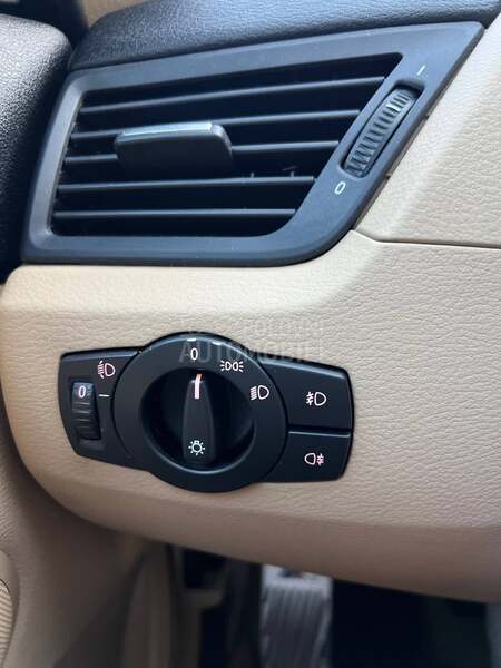 BMW X1 2.0 xdrive CH