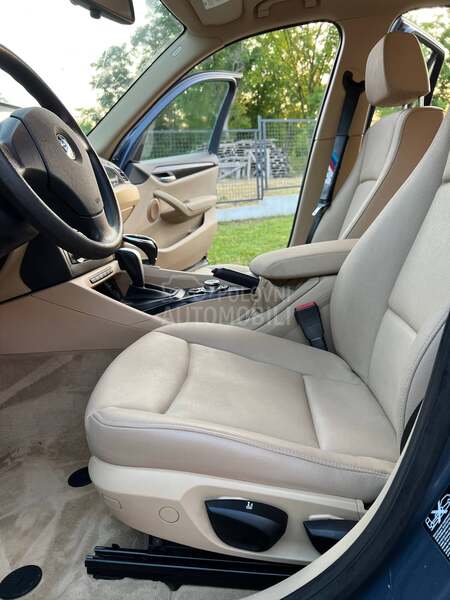 BMW X1 2.0 xdrive CH