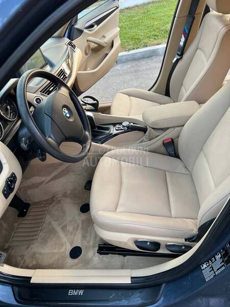 BMW X1 2.0 xdrive CH