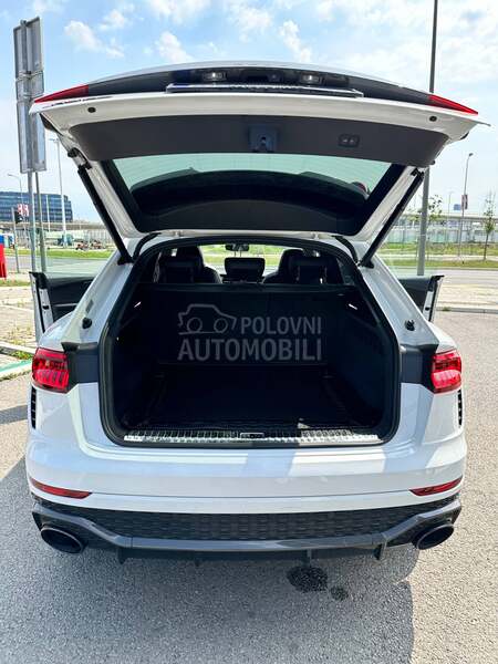 Audi RS Q8 Carbon Ceramic