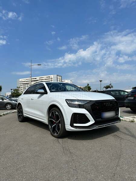 Audi RS Q8 Carbon Ceramic