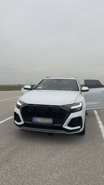 Audi RS Q8 Carbon Ceramic