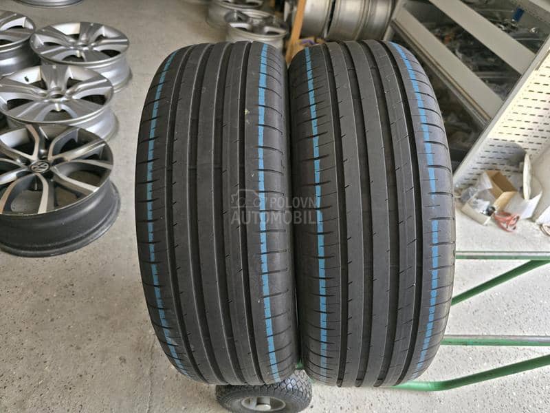 Goodyear 205/55 R17 Letnja