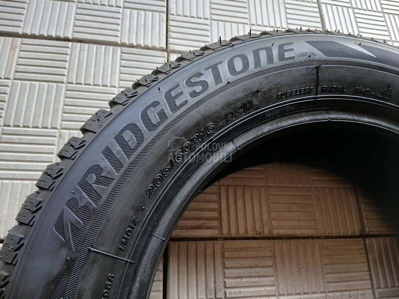 Bridgestone 205/60 R16 Zimska