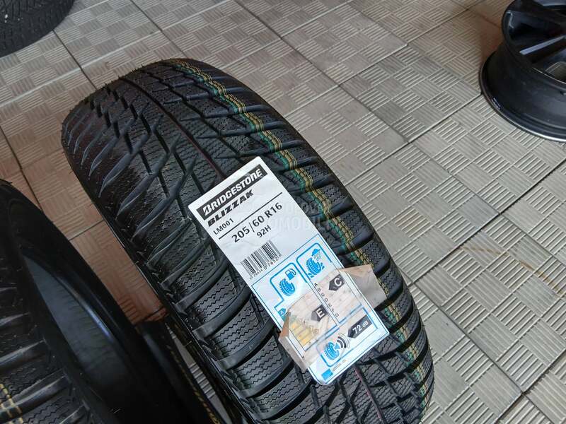 Bridgestone 205/60 R16 Zimska