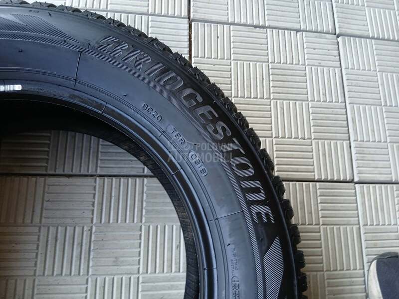 Bridgestone 205/60 R16 Zimska