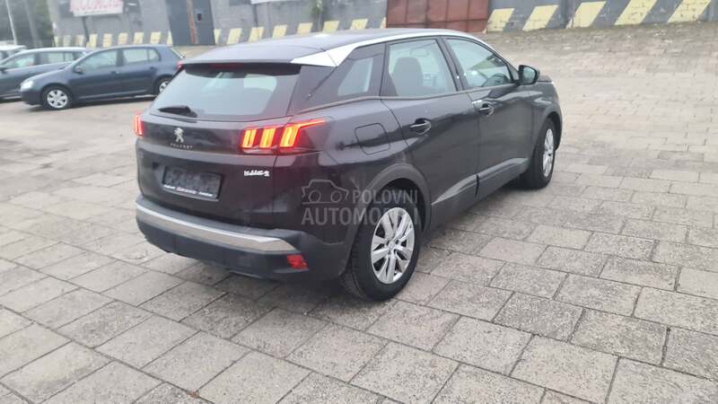 Peugeot 3008 1.5hdi LED/ NAV I