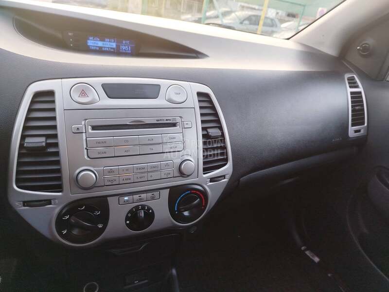 Hyundai i20 1.2i   u.v.o.z  C H