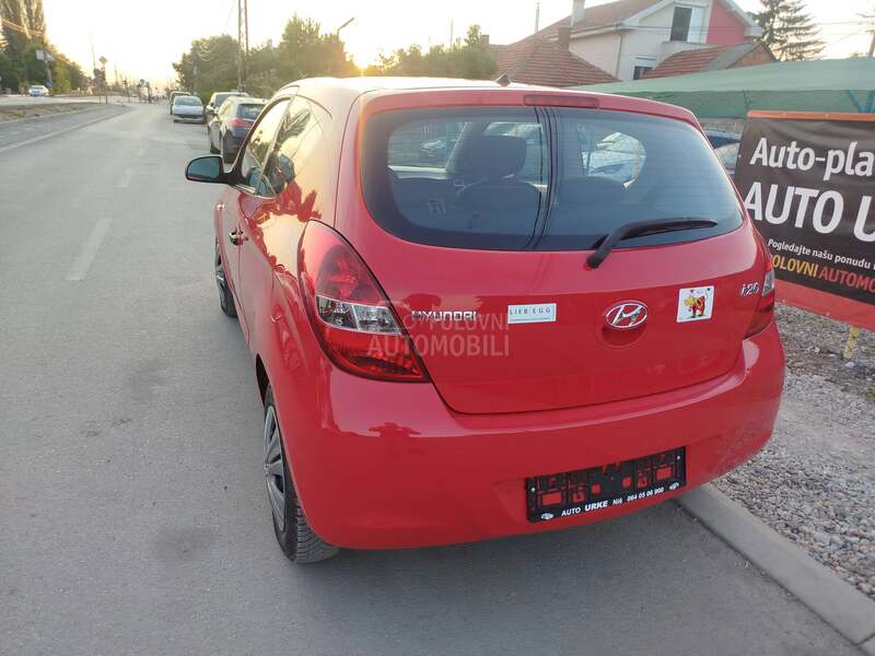 Hyundai i20 1.2i   u.v.o.z  C H
