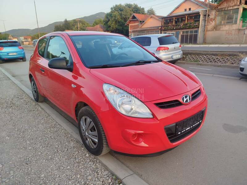Hyundai i20 1.2i   u.v.o.z  C H