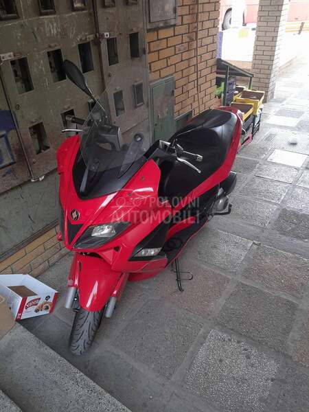 Gilera nexus