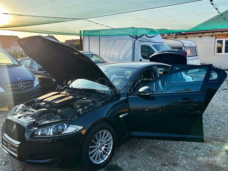 Jaguar XF Lux Led