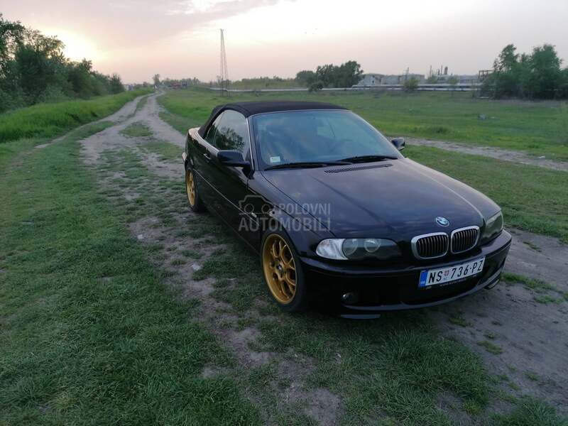 BMW 320 