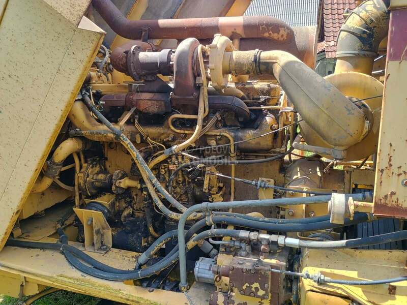 New Holland S2200