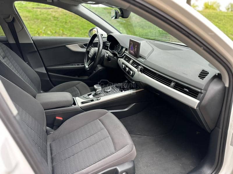 Audi A4 2.0TDI S-Tronic