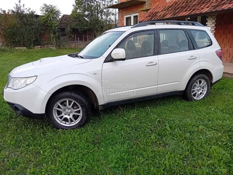 Subaru Forester 2.0