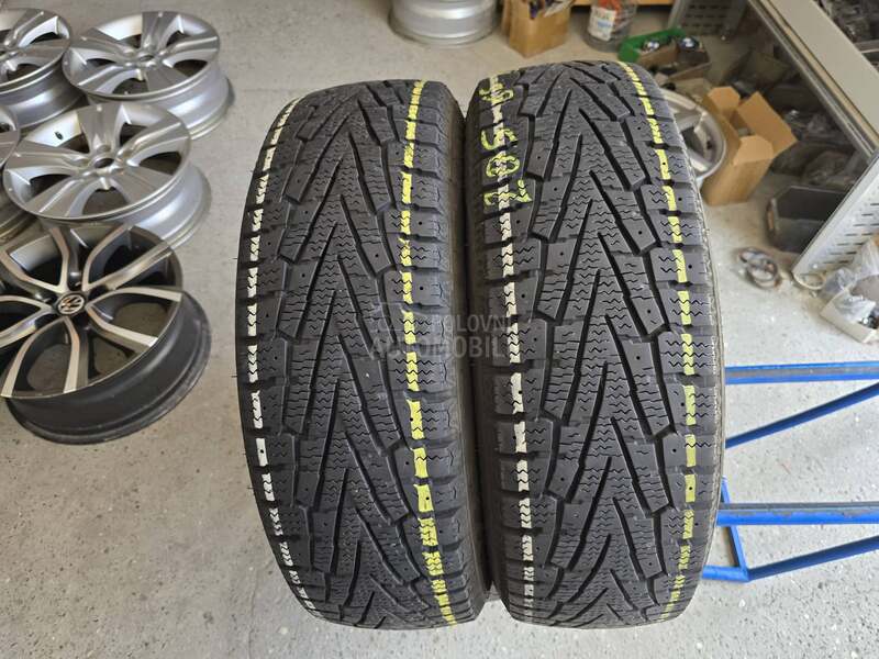 Nexen 205/65 R16 Zimska