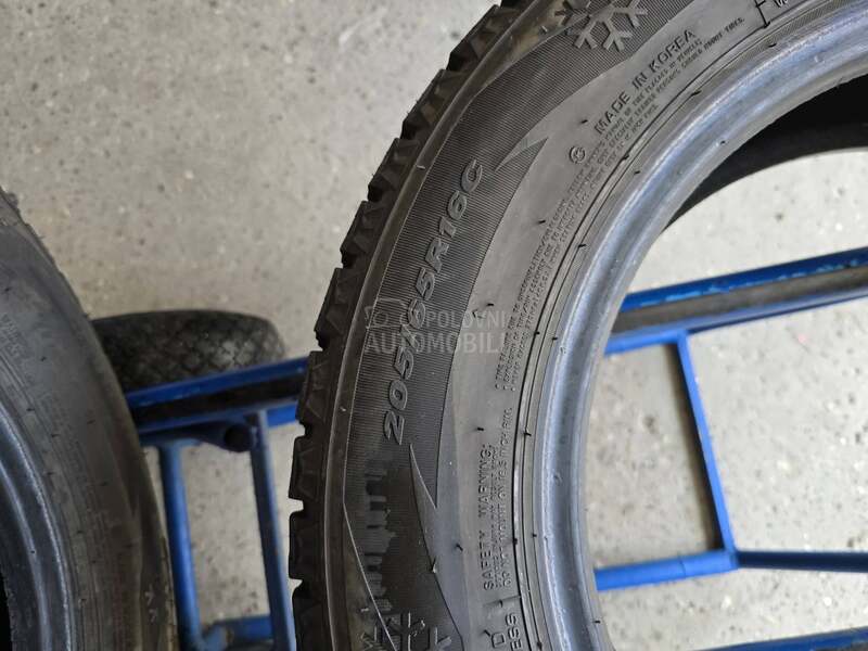 Nexen 205/65 R16 Zimska