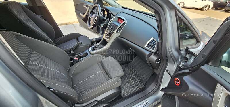 Opel Astra J 1.4