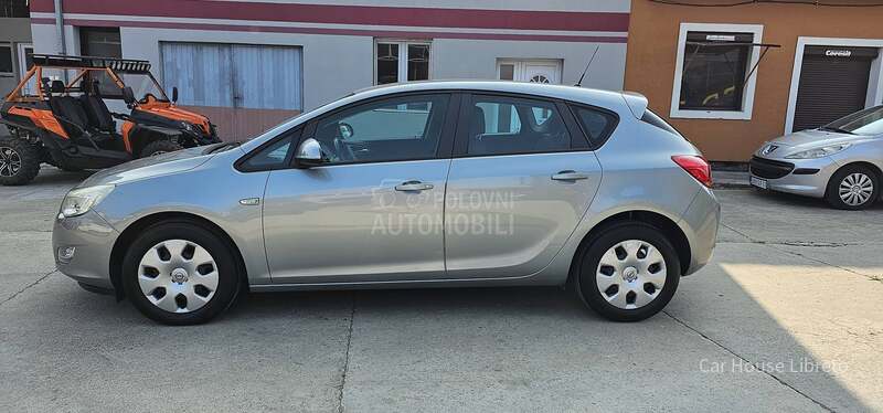 Opel Astra J 1.4