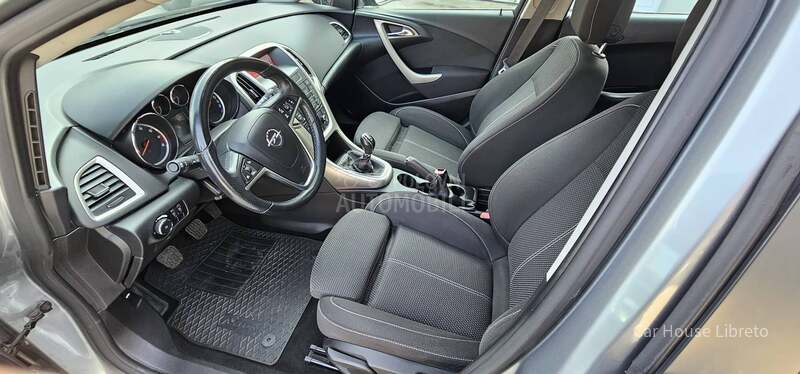 Opel Astra J 1.4