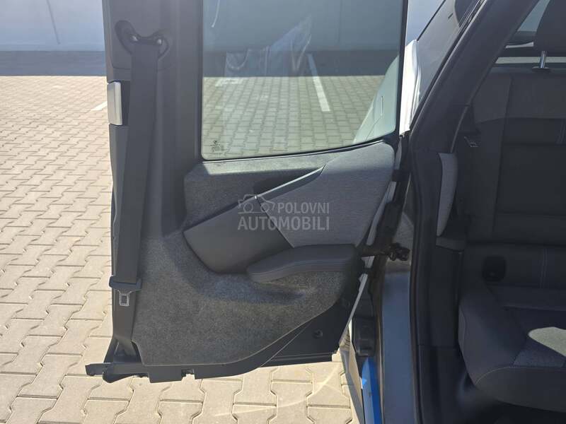 BMW i3 120AH