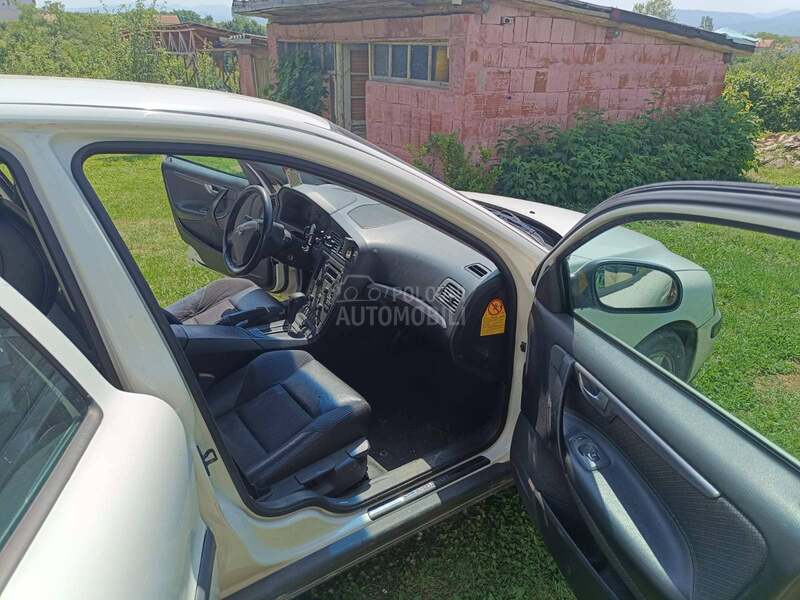 Volvo S60 D5