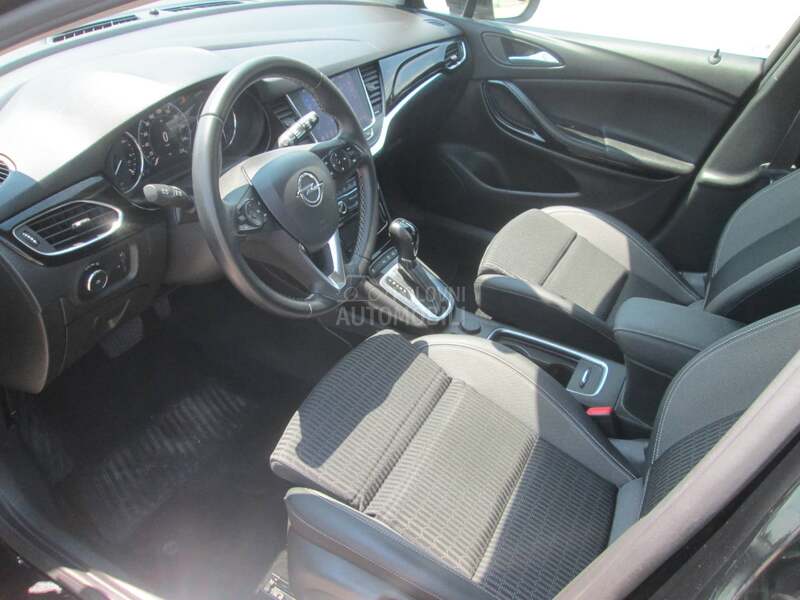 Opel Astra K 1.5 CDTI Elegance