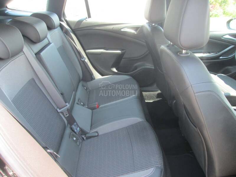 Opel Astra K 1.5 CDTI Elegance
