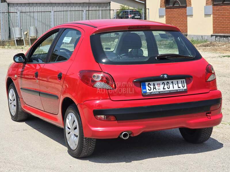 Peugeot 206 plus 1.1Tek//Reg
