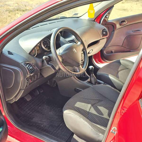 Peugeot 206 plus 1.1Tek//Reg