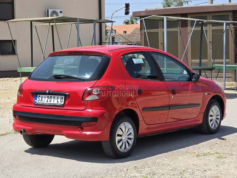 Peugeot 206 plus 1.1Tek//Reg