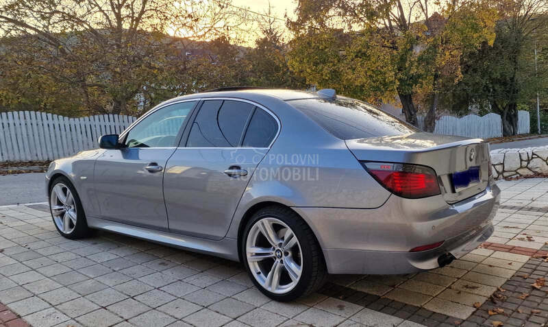 BMW 525 