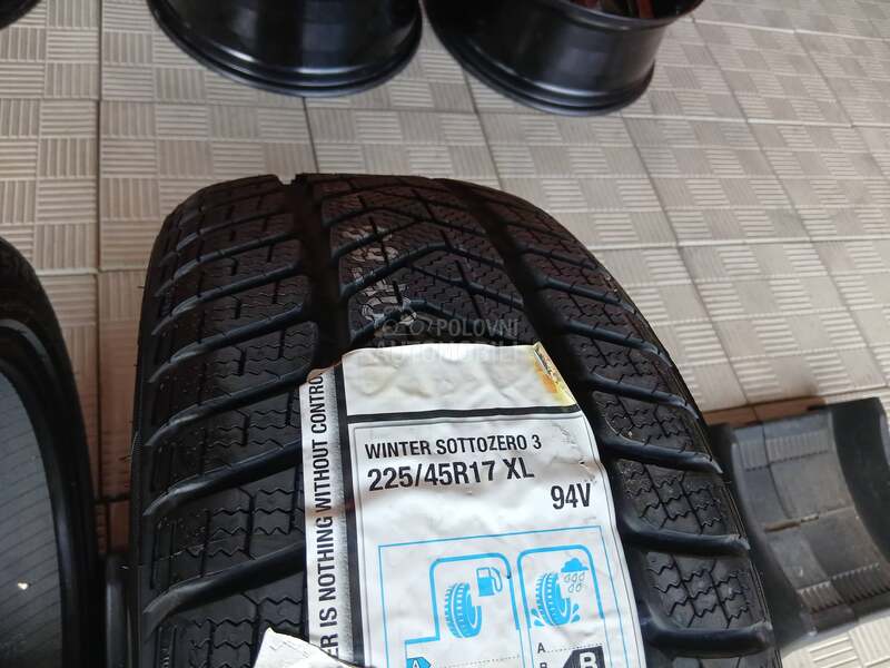 Pirelli 225/45 R17 Zimska