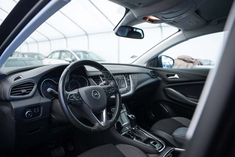 Opel Grandland X Aut. 1.2 T 131hp