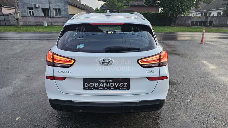 Hyundai i30 1.6 CRDI new mod