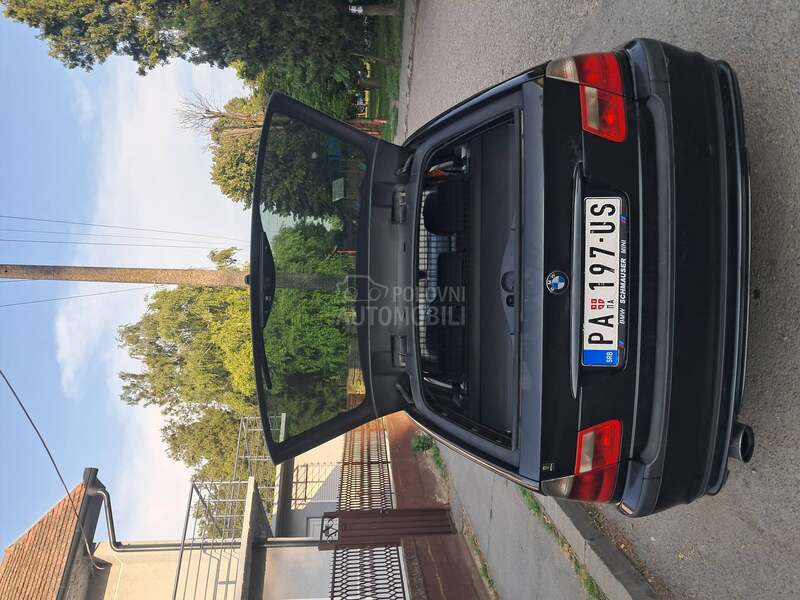 BMW 318 