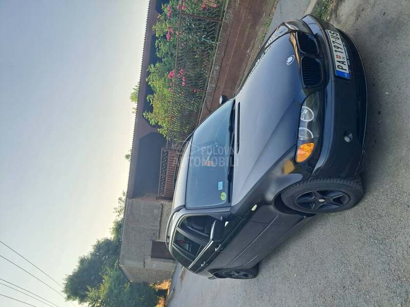 BMW 318 