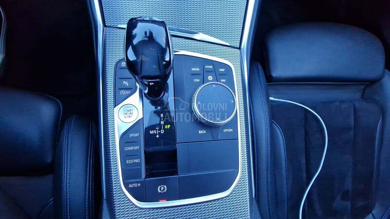 BMW 320 X-DRIVE