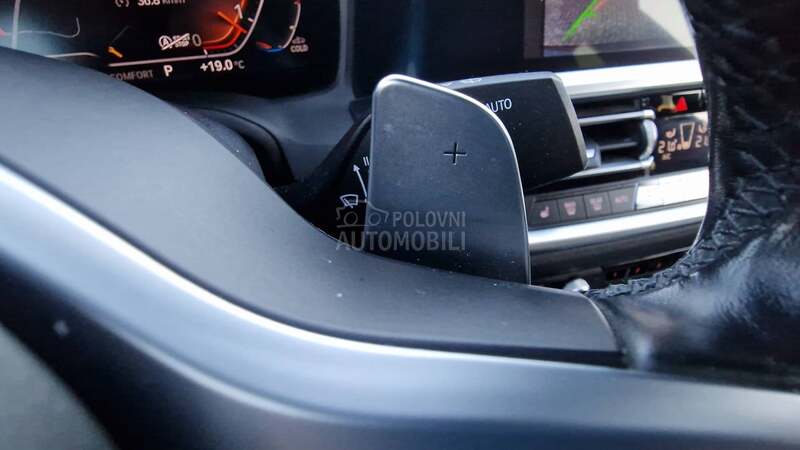 BMW 320 X-DRIVE