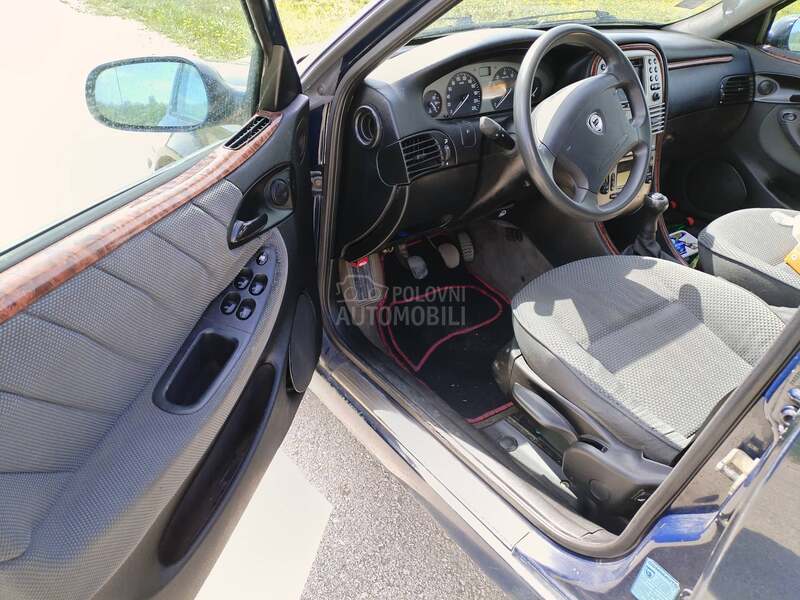 Lancia Lybra 1.6 16v