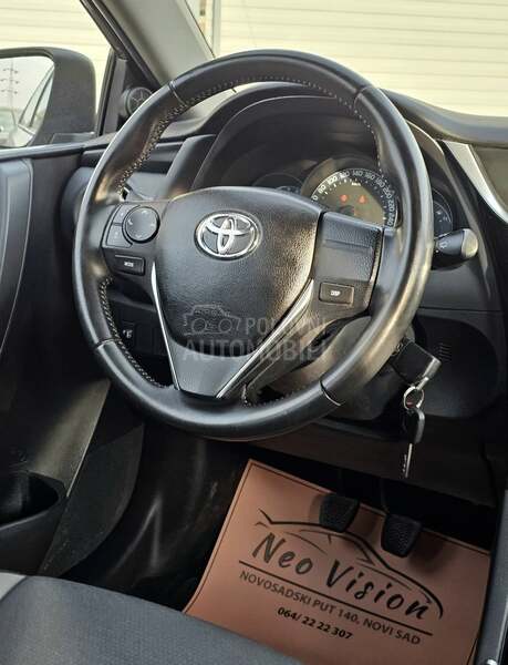 Toyota Auris 1.3 VVT-I