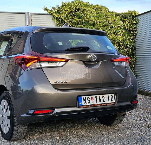 Toyota Auris 1.3 VVT-I